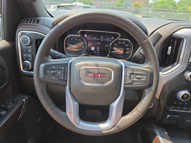 Used 2021 GMC Sierra 1500 SLT w/ Technology Package AWD/4WD image 19