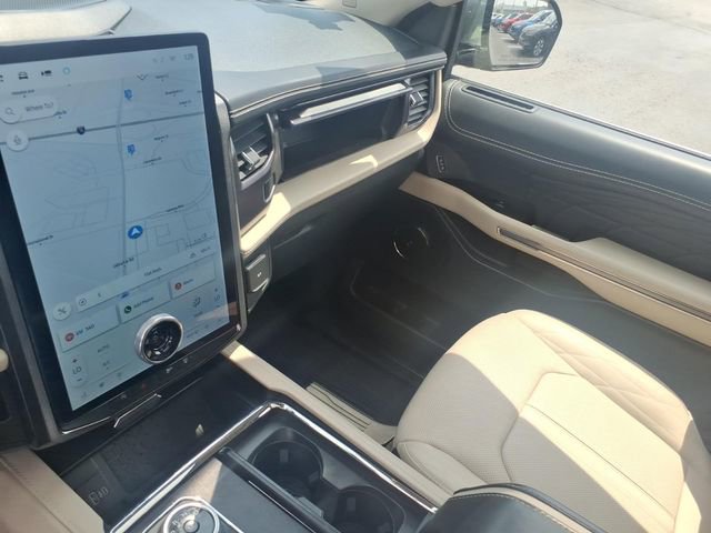 Certified 2022 Ford Expedition Max Platinum AWD/4WD image 24
