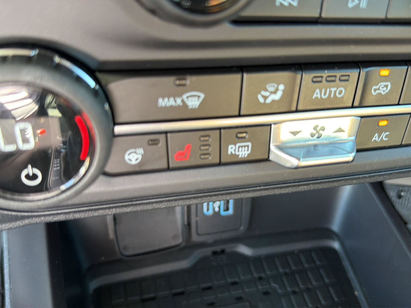 Certified 2024 Ford Bronco Outer Banks AWD/4WD image 29