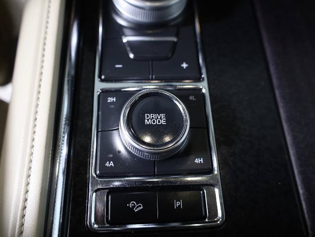 Certified 2024 Ford Expedition Platinum AWD/4WD image 22