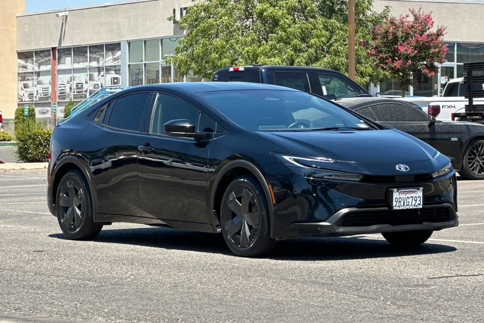 Used 2023 Toyota Prius LE FWD image 10