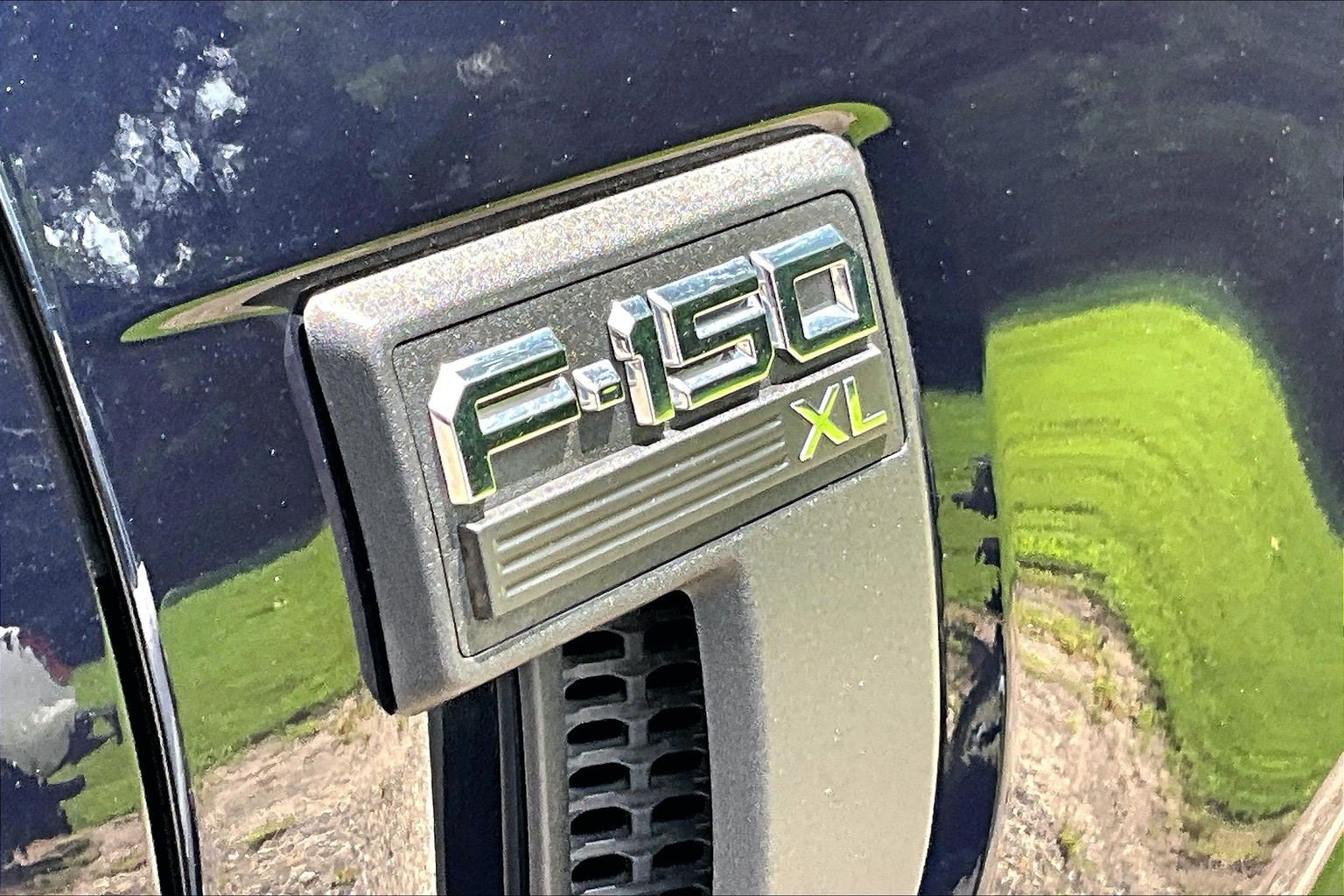 Certified 2022 Ford F150 XL w/ Equipment Group 101A High AWD/4WD image 31