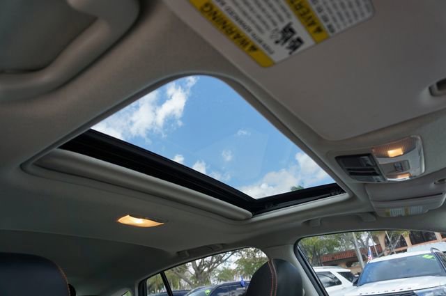 Used 2017 Subaru Crosstrek 2.0i Limited image 12