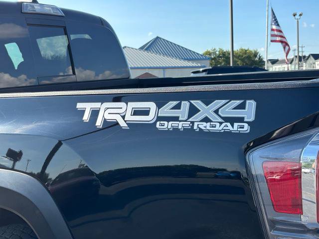 Used 2023 Toyota Tacoma TRD Off-Road AWD/4WD image 13