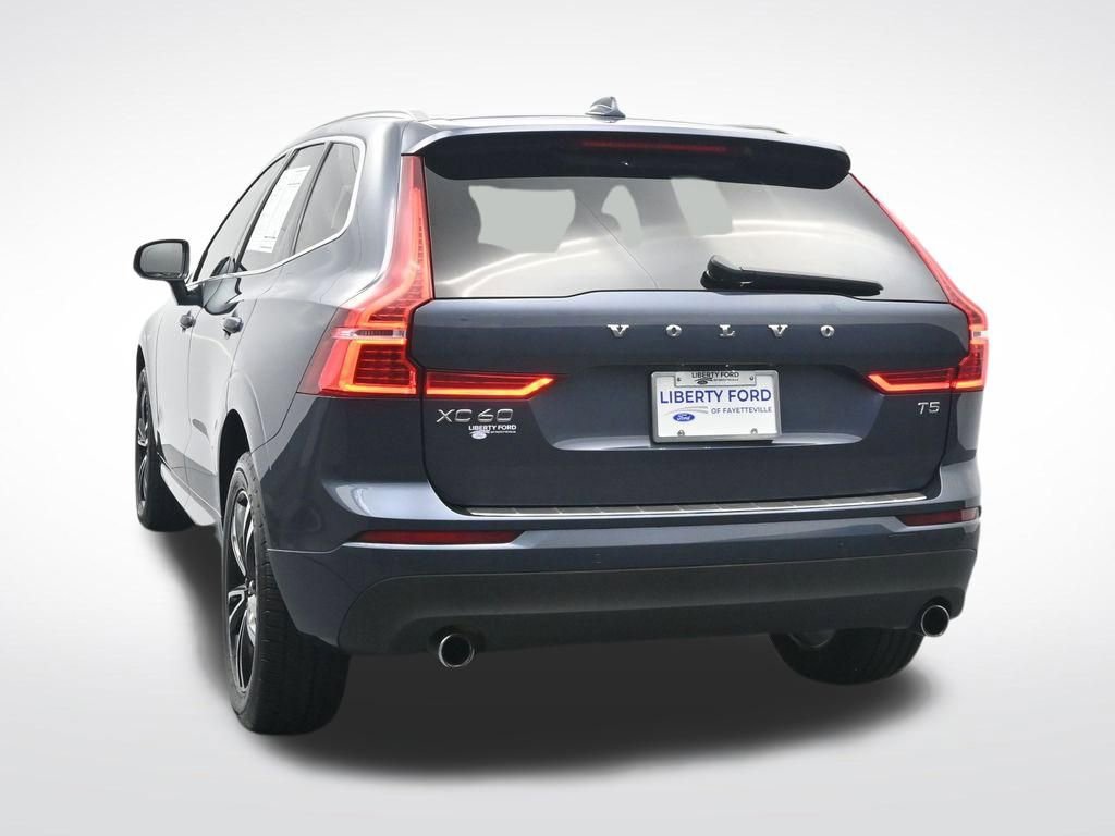 Used 2021 Volvo XC60 T5 Momentum w/ Protection Package Premier FWD image 9