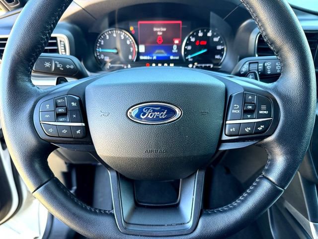 Certified 2020 Ford Explorer XLT w/ Equipment Group 202A image 11