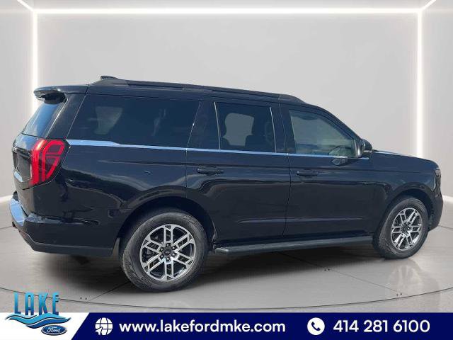 Certified 2025 Ford Expedition Active AWD/4WD image 10