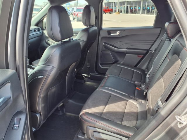 Certified 2024 Ford Escape ST-Line w/ Tech Pack #1 FWD image 27