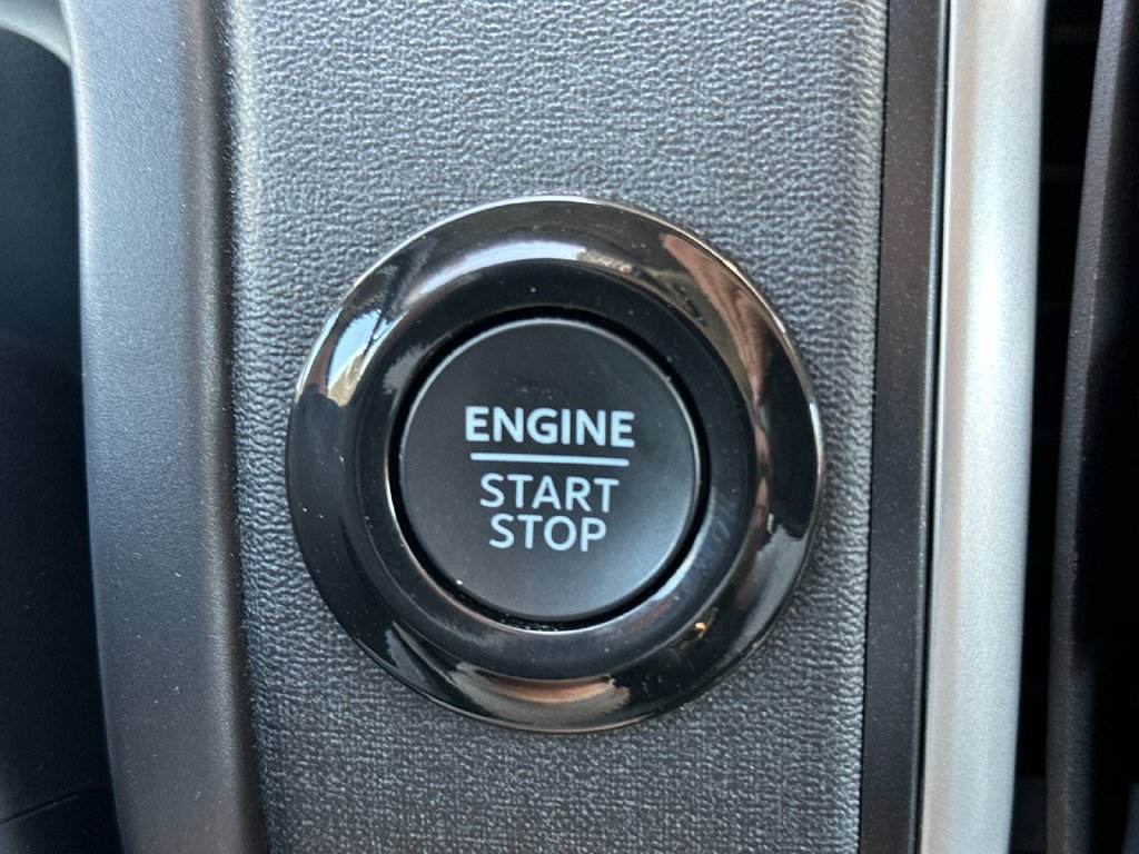 Certified 2025 Ford Expedition Active AWD/4WD image 21