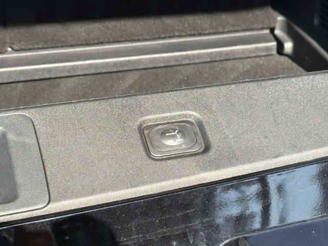 Certified 2025 Ford Expedition Active RWD image 21