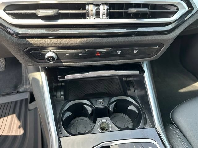 Used 2023 BMW 330i xDrive Sedan w/ Premium Package AWD/4WD image 20