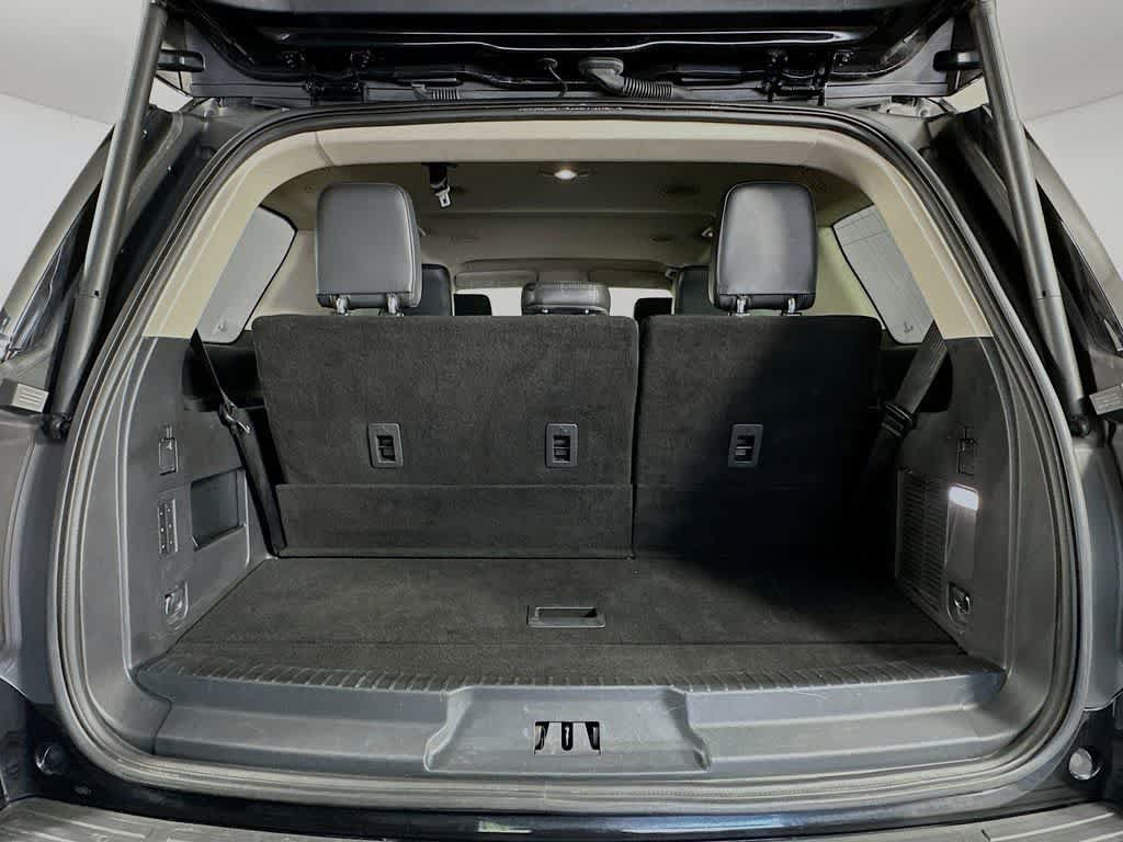 Certified 2024 Ford Expedition XLT RWD image 21