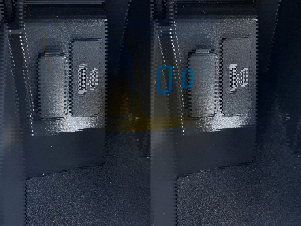 Certified 2022 Ford Explorer XLT image 21