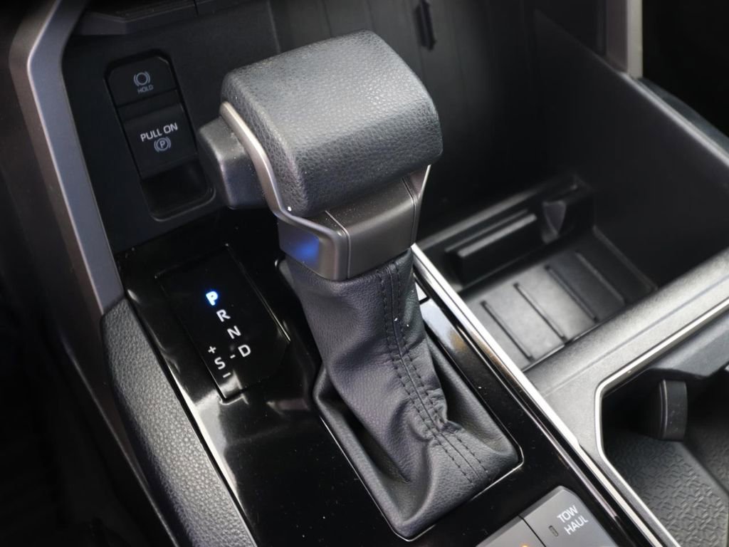 Used 2025 Toyota Tundra SR5 AWD/4WD image 23