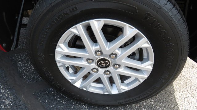 Used 2022 Toyota Tundra SR5 image 28