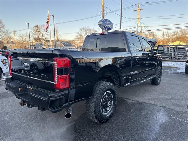Certified 2023 Ford F350 XLT w/ Tremor Off-Road Package image 5