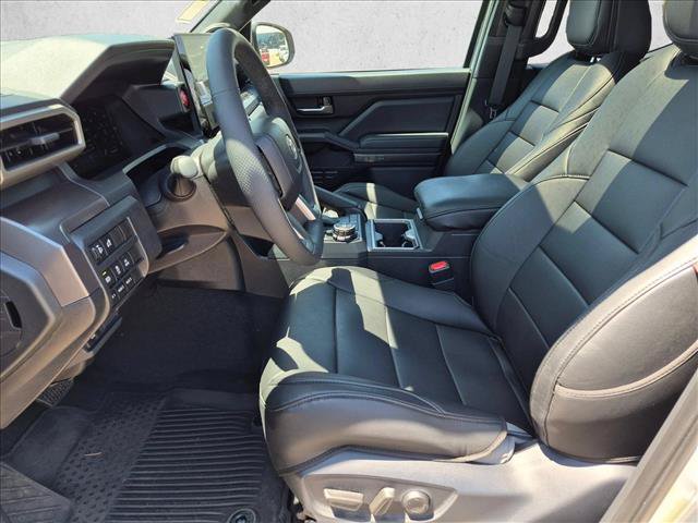 Used 2026 Toyota Tacoma TRD Off-Road w/ TRD Off Road Upgrade Package AWD/4WD image 11