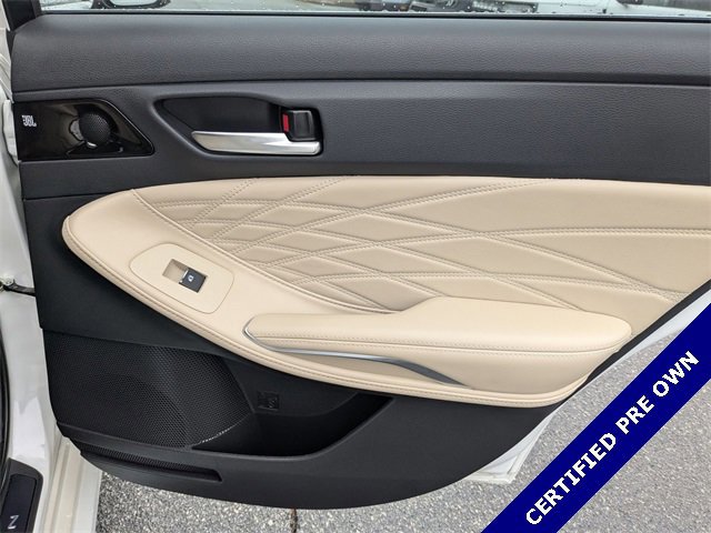 Used 2019 Toyota Avalon Limited w/ Advanced Safety Package image 39