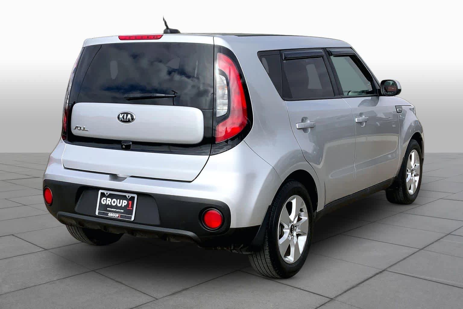 Used 2017 Kia Soul w/ Convenience Package FWD image 13