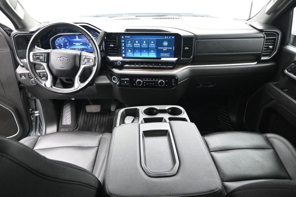 Used 2025 Chevrolet Silverado 2500 LT w/ Trail Boss Package AWD/4WD image 19