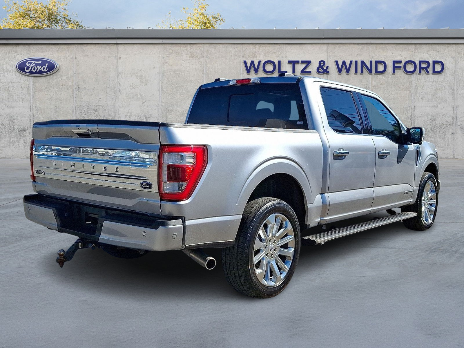 Certified 2023 Ford F150 Limited AWD/4WD image 6
