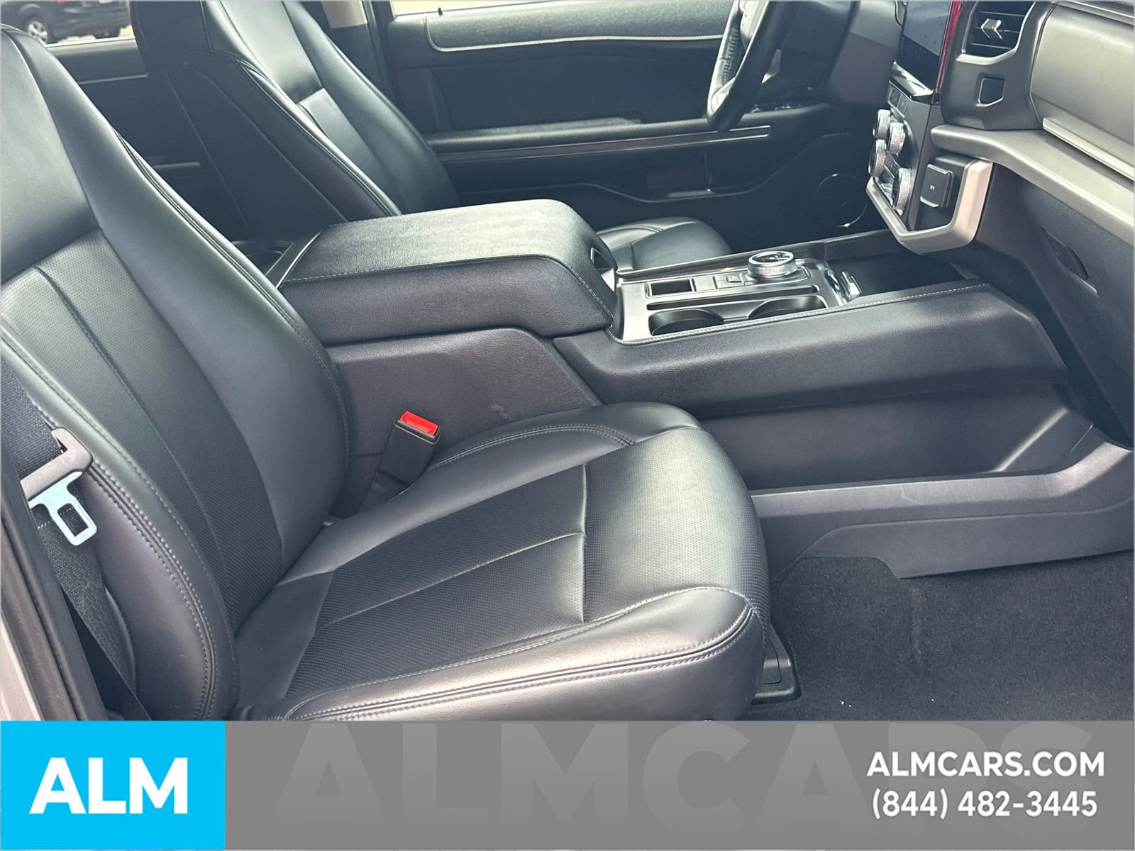 Certified 2024 Ford Expedition Max XLT RWD image 15