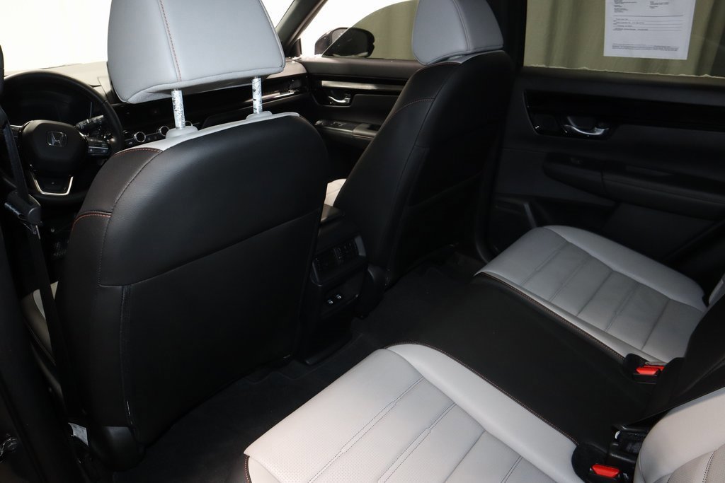 Used 2026 Honda CR-V Sport Touring image 22