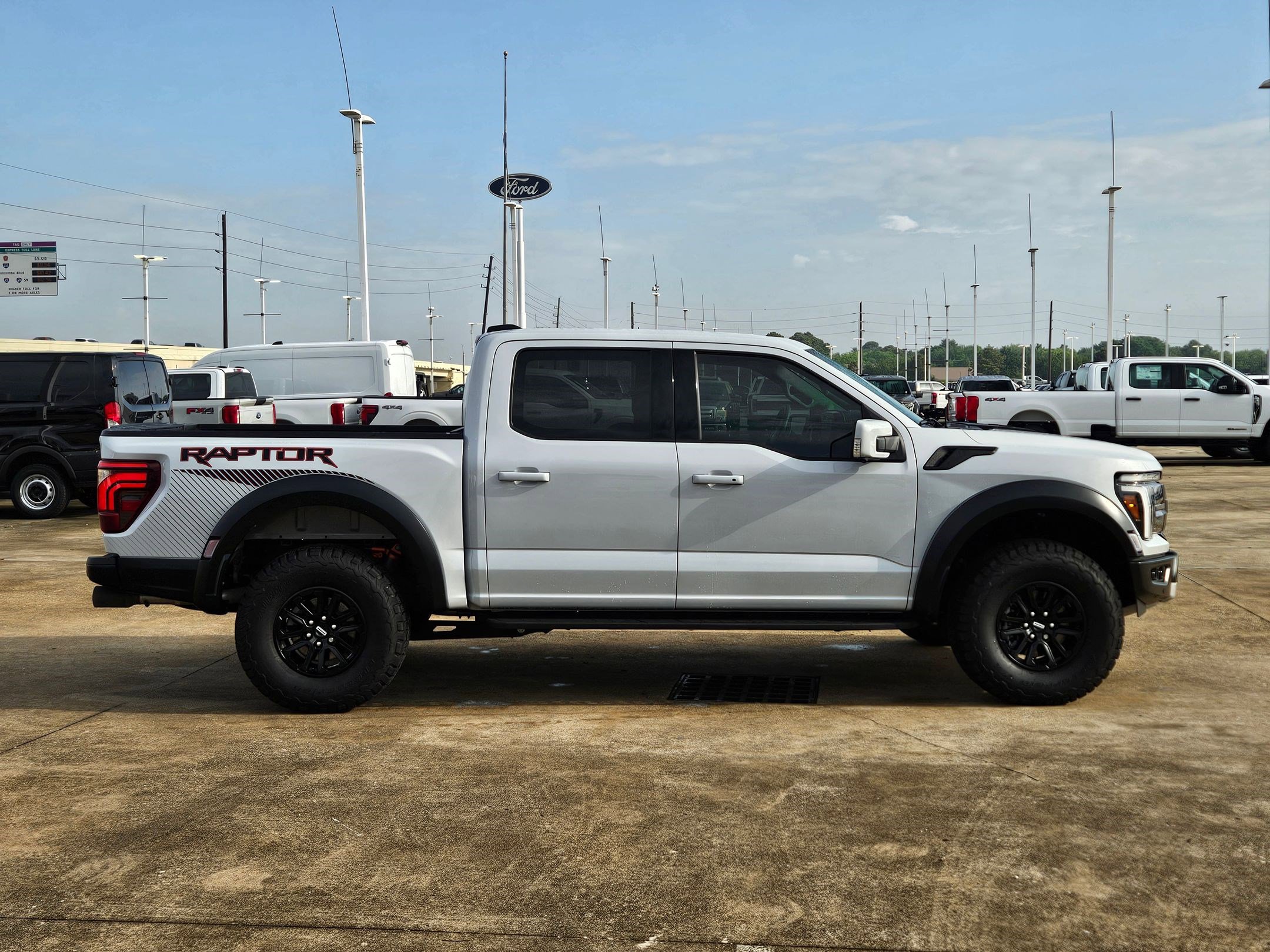 Certified 2025 Ford F150 Raptor AWD/4WD image 2