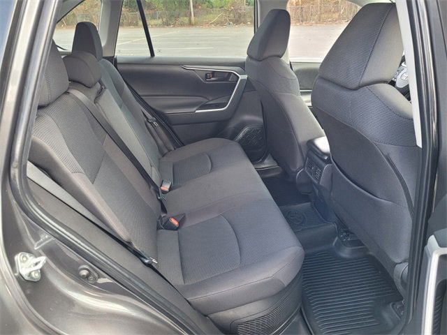 Used 2024 Toyota RAV4 LE image 15