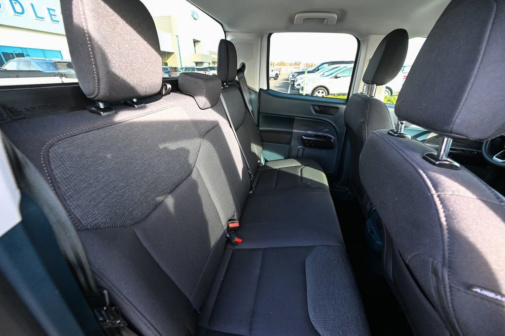 Certified 2025 Ford Maverick XL image 31