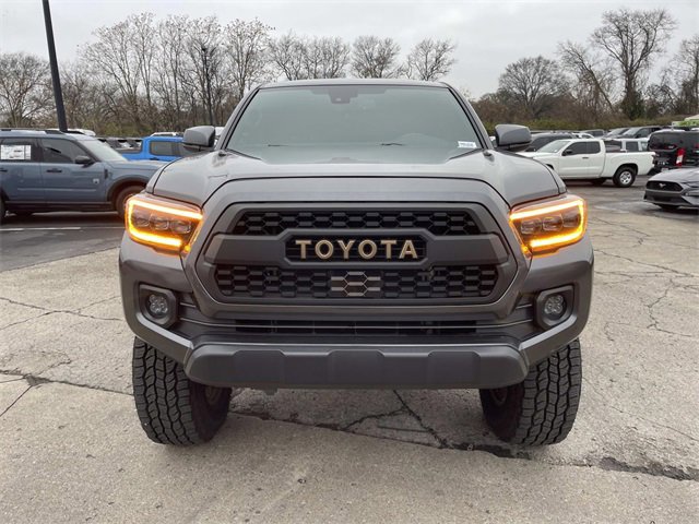Used 2023 Toyota Tacoma 4x4 Double Cab image 8