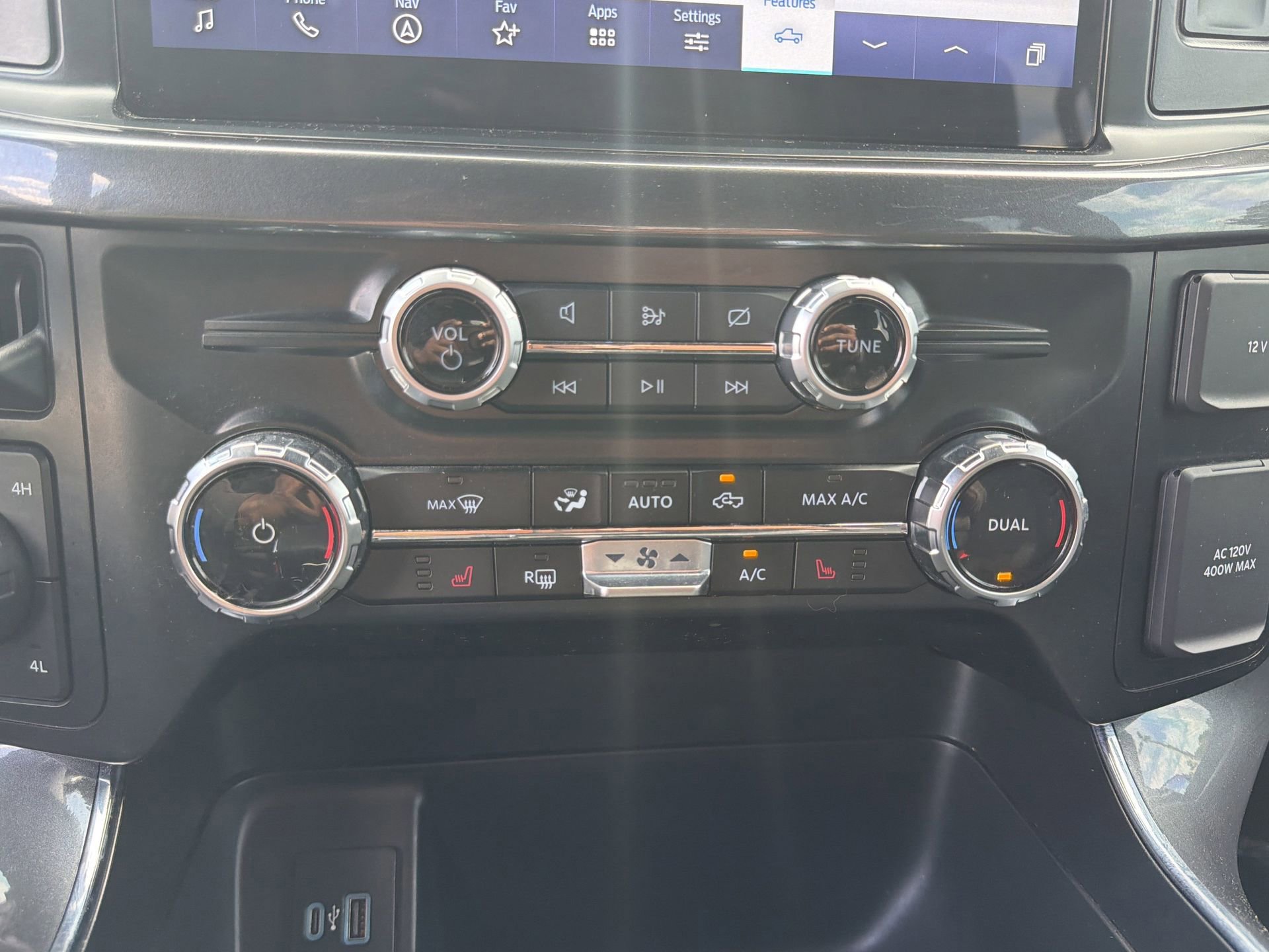 Certified 2023 Ford F150 XLT w/ Equipment Group 302A High image 21