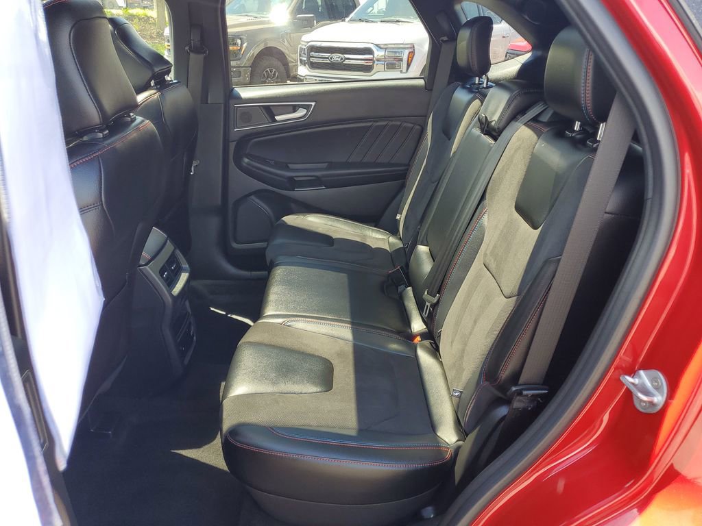 Certified 2023 Ford Edge ST w/ Equipment Group 401A AWD/4WD image 34