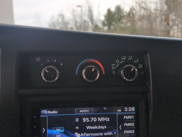 Used 2018 Chevrolet Express 2500 w/ Driver Convenience Package image 20