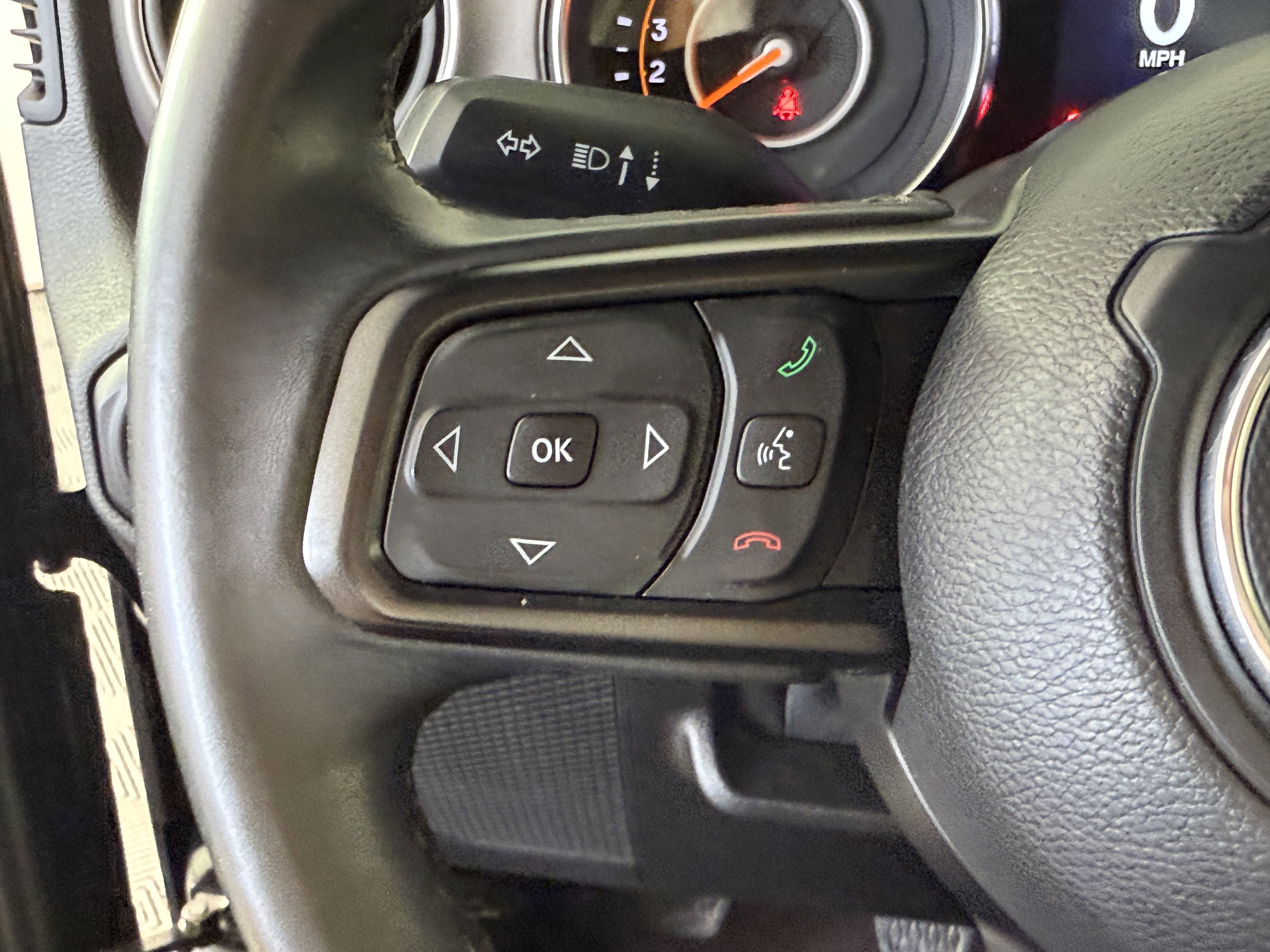 Used 2018 Jeep Wrangler Sport AWD/4WD image 25
