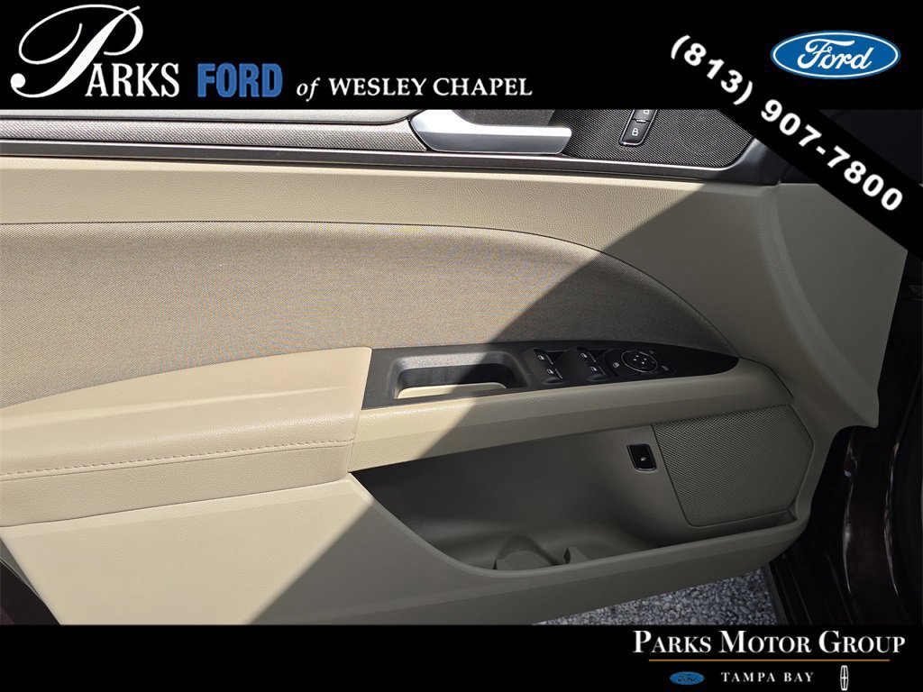 Certified 2019 Ford Fusion SE image 16