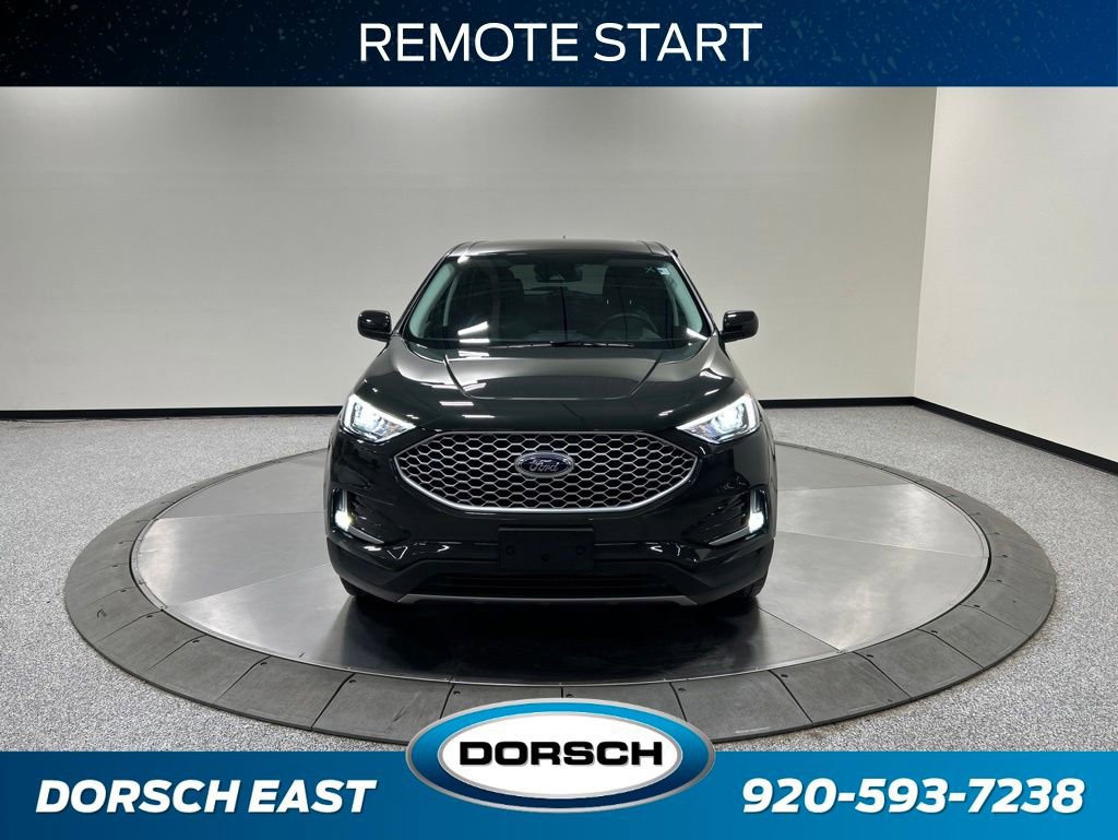 Certified 2024 Ford Edge SEL w/ Convenience Package AWD/4WD image 3