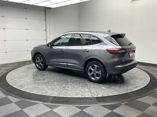Certified 2023 Ford Escape ST-Line Select w/ Tech Pack #1 AWD/4WD image 2