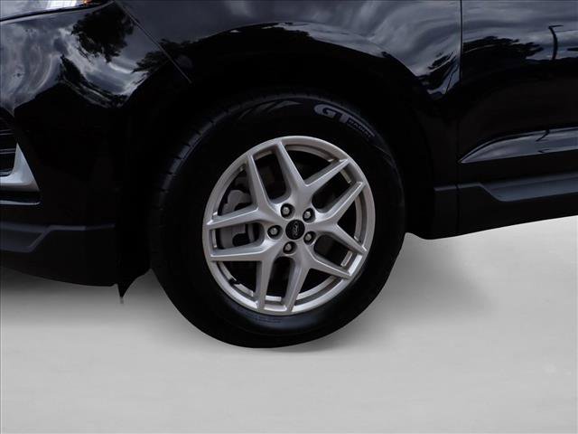 Certified 2024 Ford Edge SEL AWD/4WD image 7