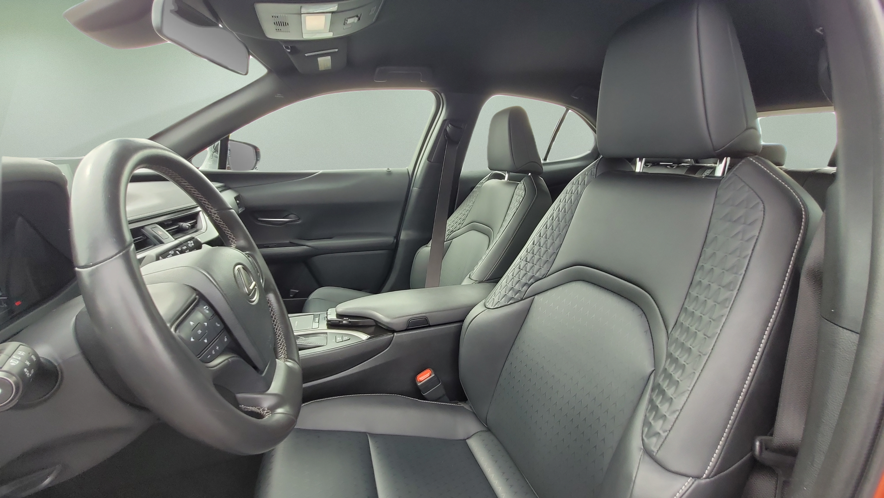 Used 2019 Lexus UX 250h w/ Accessory Package 2 AWD/4WD image 28