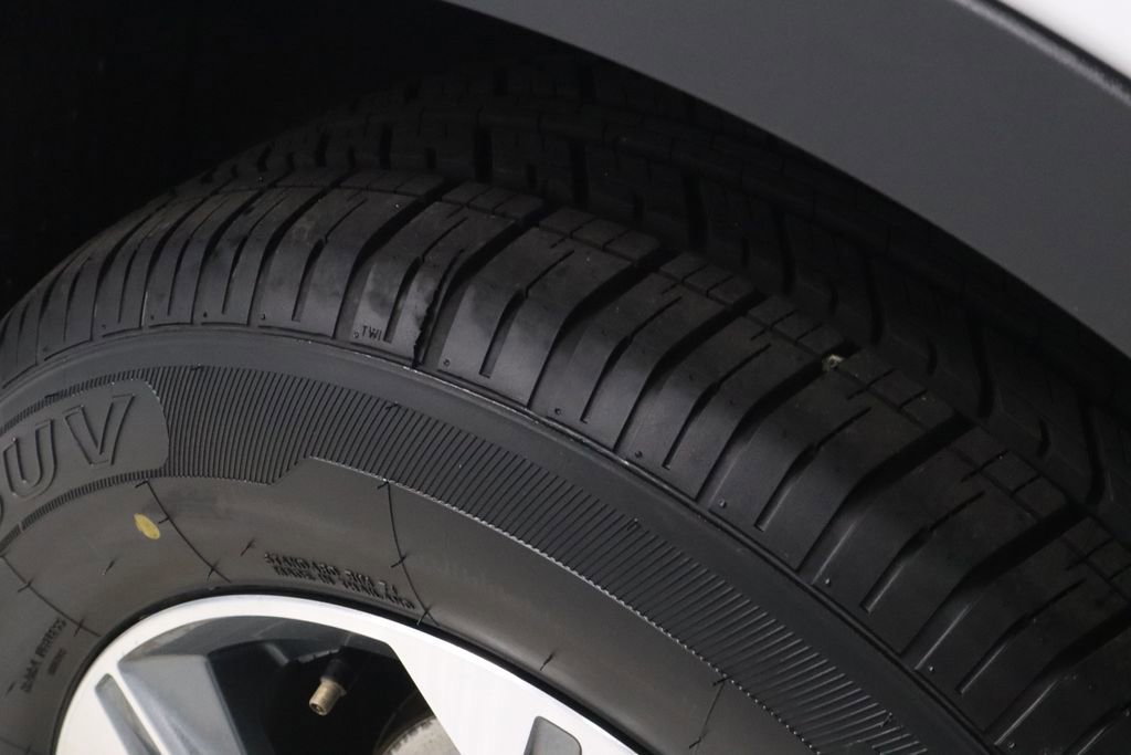 Used 2025 Chevrolet Blazer LT image 16