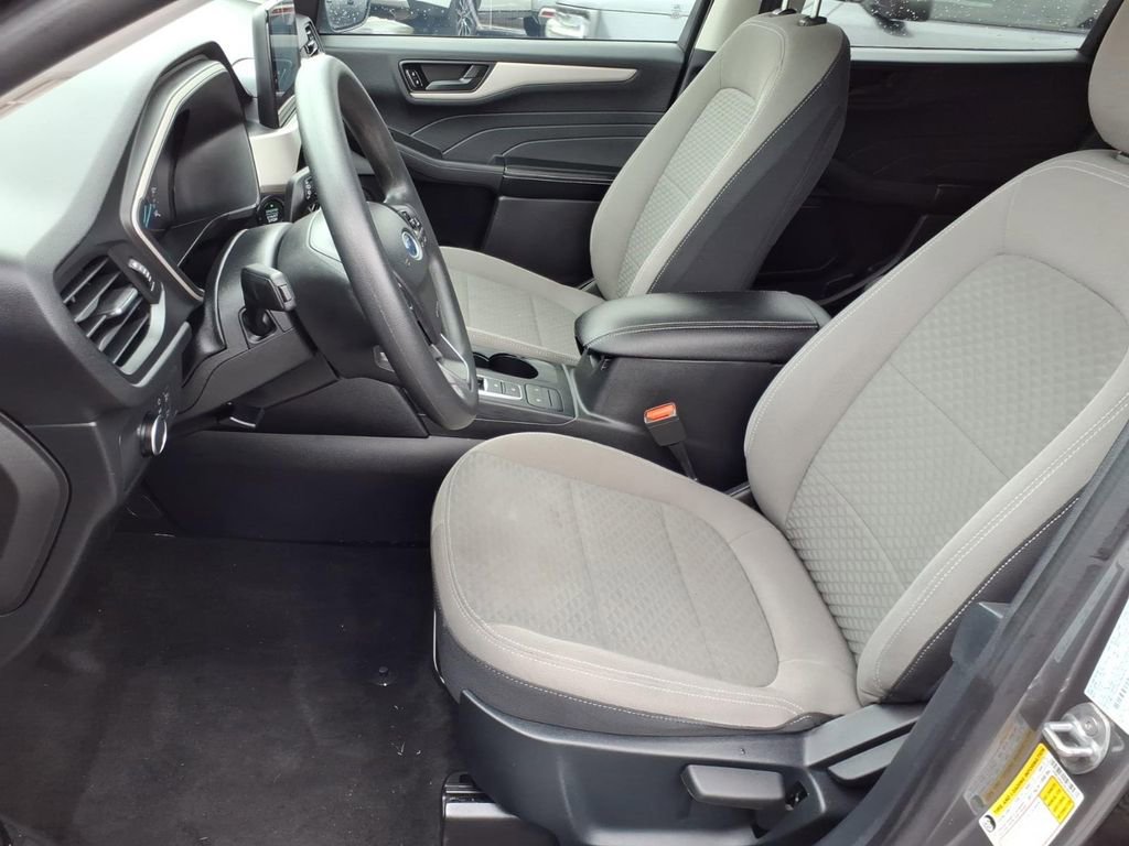 Certified 2022 Ford Escape SE FWD image 15