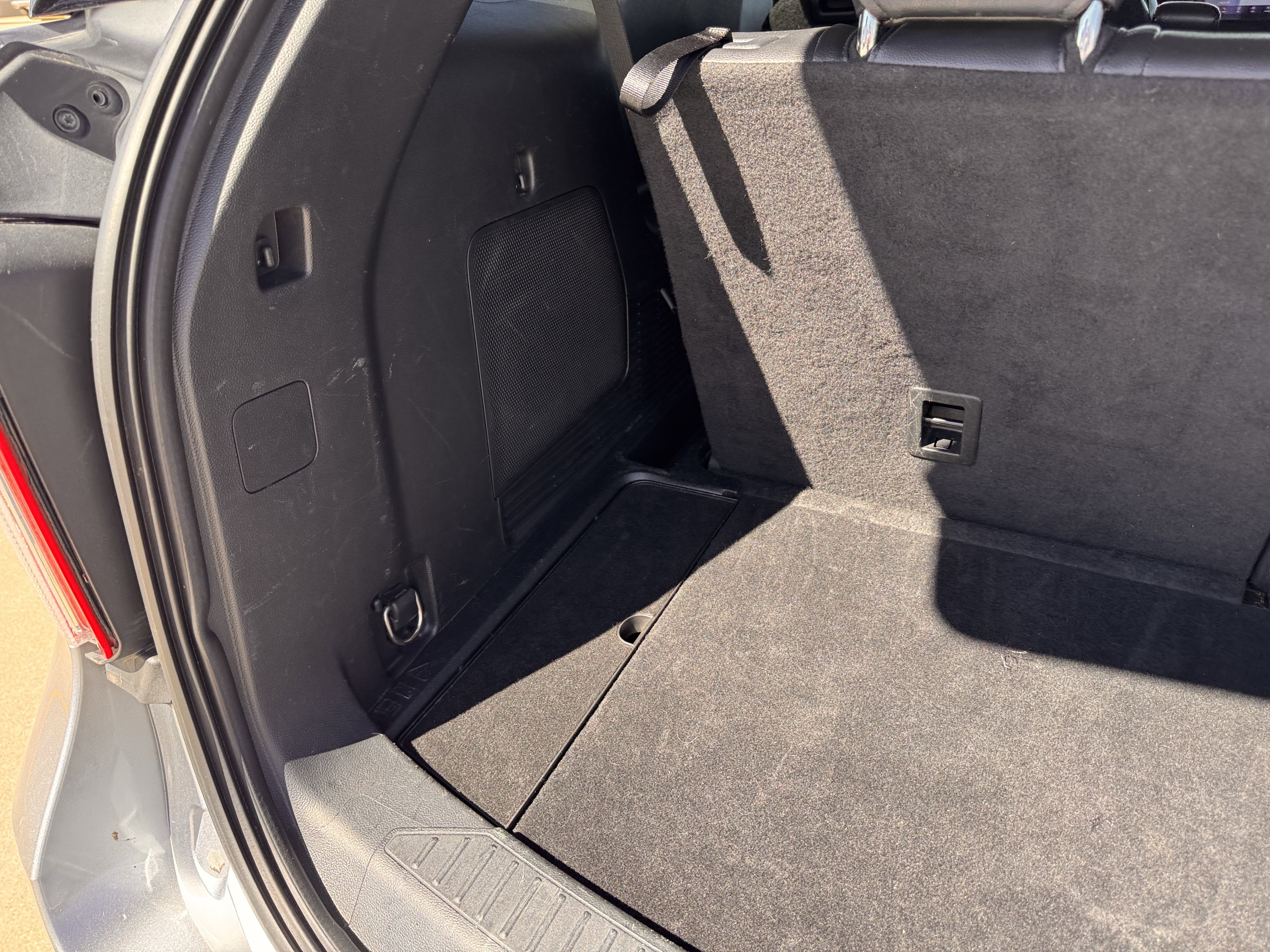 Certified 2022 Ford Explorer Limited w/ Equipment Group 301A image 40