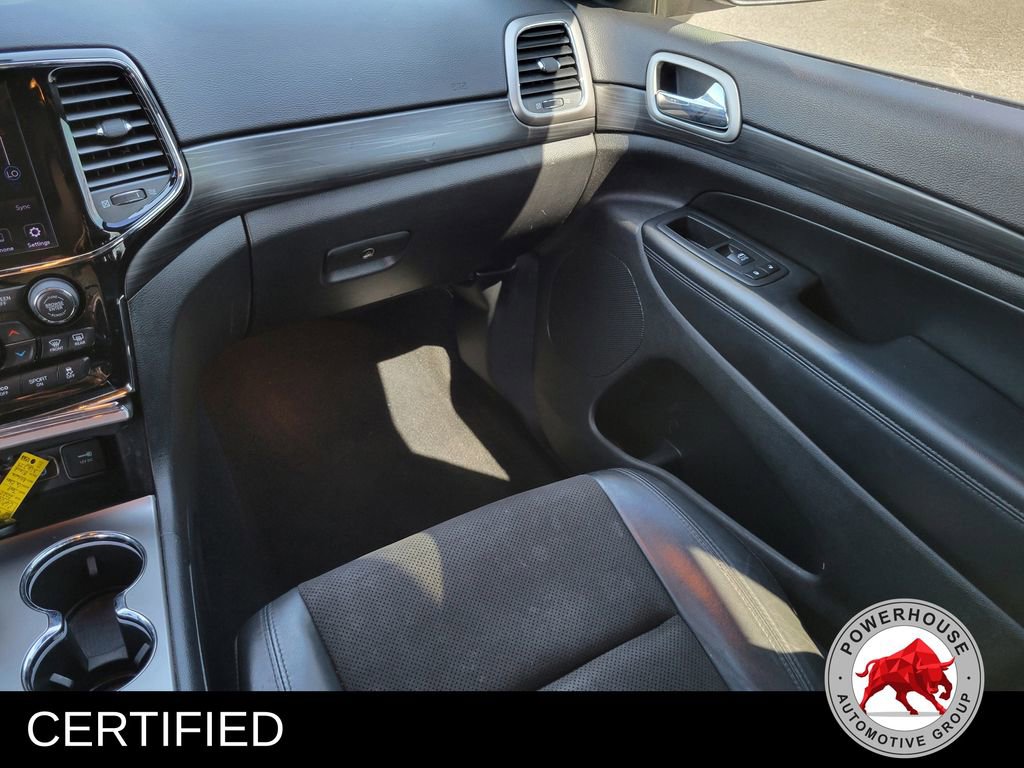 Used 2020 Jeep Grand Cherokee Altitude image 21