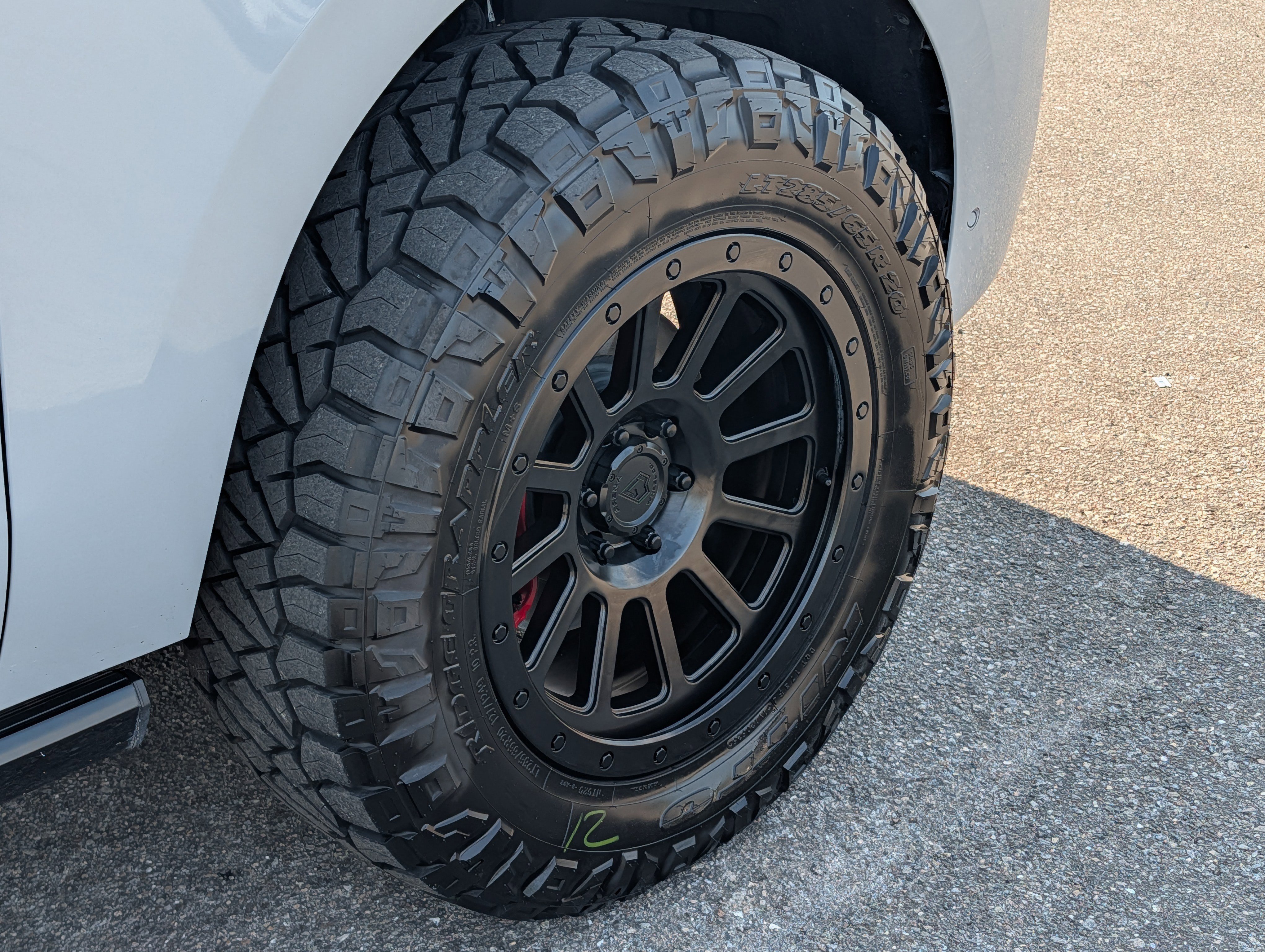 Certified 2025 Ford Expedition Max Platinum w/ Stealth Performance Package AWD/4WD image 12