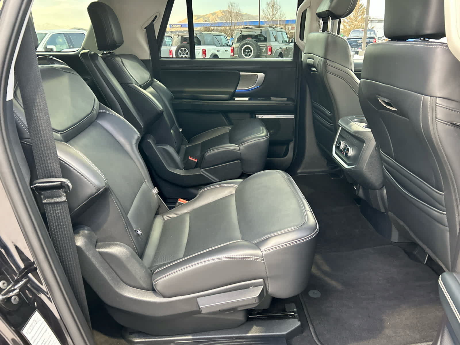 Certified 2025 Ford Expedition Max Platinum AWD/4WD image 21