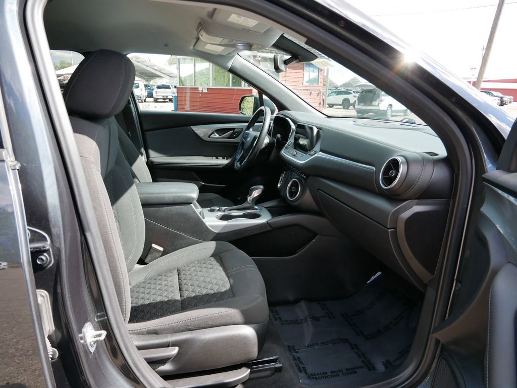 Used 2020 Chevrolet Blazer LT FWD image 8