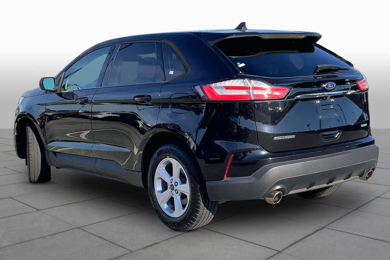 Certified 2019 Ford Edge SE FWD image 12