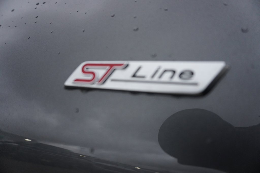 Certified 2025 Ford Explorer ST-Line w/ Premium Package image 35