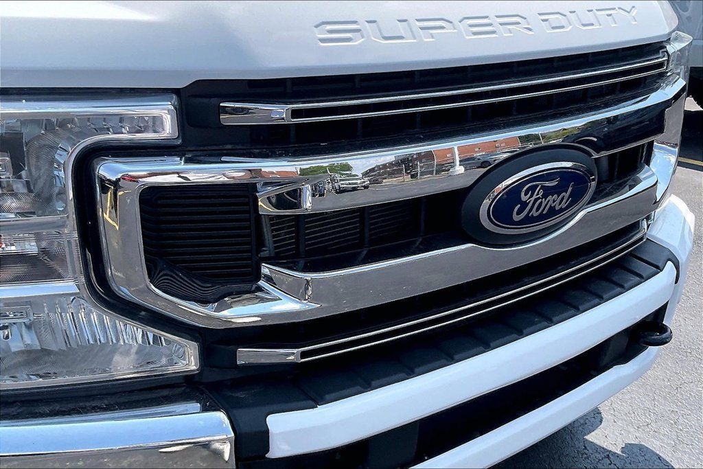 Certified 2022 Ford F250 XLT AWD/4WD image 30